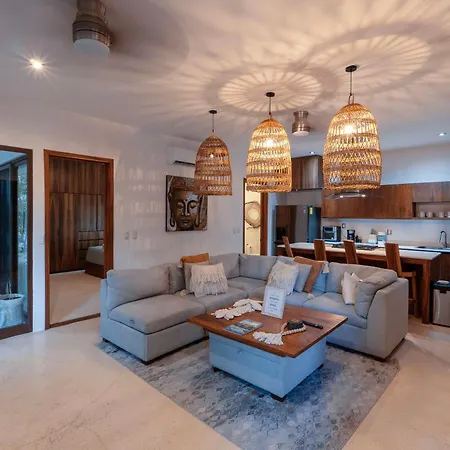 Amar Apartment *