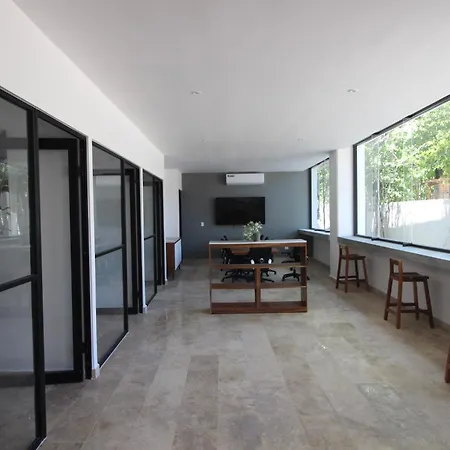 Premium With Rooftop Pool, Gym, Coworking, Cinema Tulum