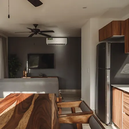 Premium With Rooftop Pool, Gym, Coworking, Cinema Apartment
