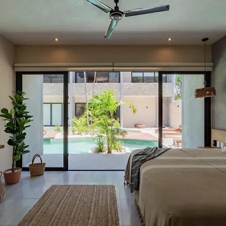 Swimup Retreat With Pool Terrace In Veleta Tulum