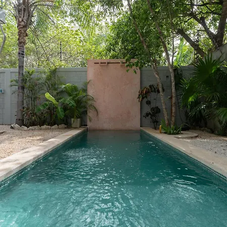 Luxe 3br Private Pool, Gated Community Villa