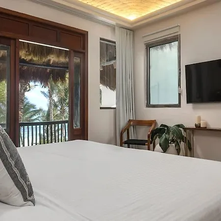 New 3br Private Beachfront With Pool At Soliman *