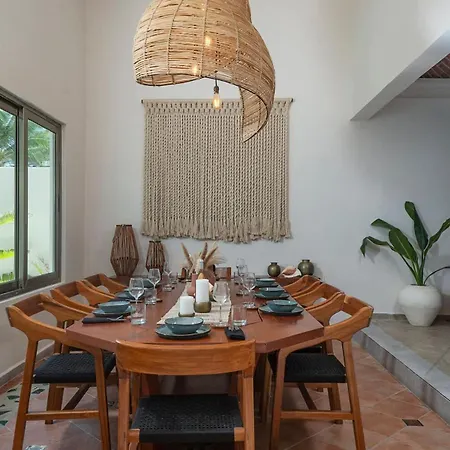 New 3br Private Beachfront With Pool At Soliman *