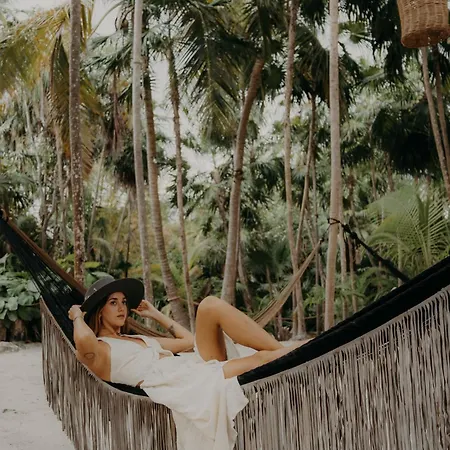 Sacred Hideaways Hotel Tulum