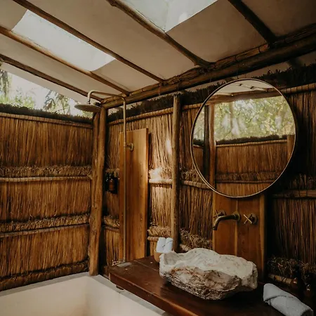 Hotel Sacred Hideaways *