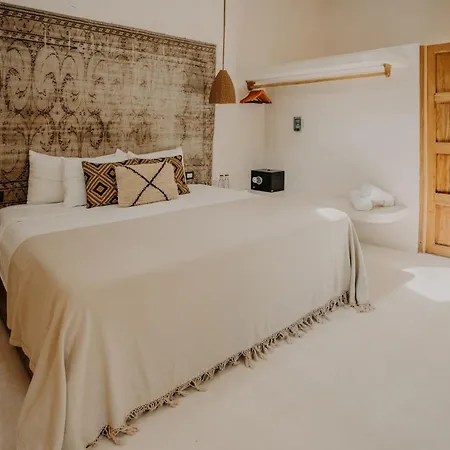 Sacred Hideaways Hotel Tulum