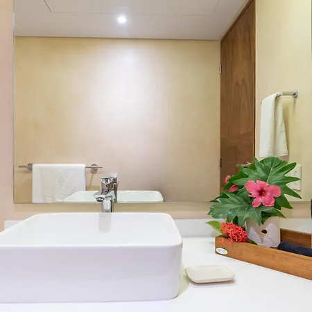 With Pool View Balcony In Veleta Apartment