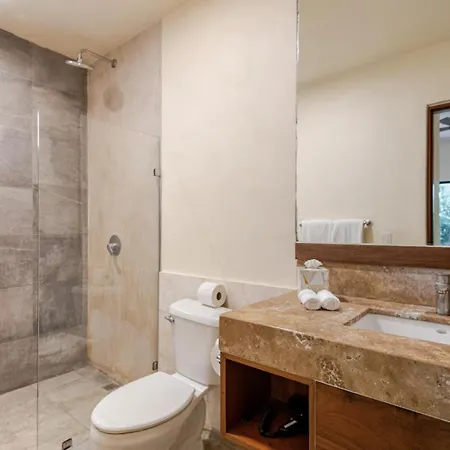 Villa Hum Living Luxury *