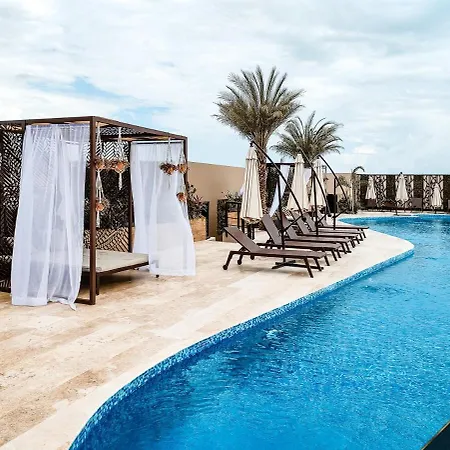 Penthouse With Privatepool Apartamento