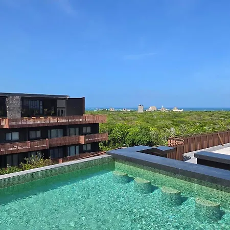 Private Pool In Zone - Free Club Access