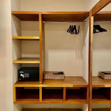 La Veleta, Pet Friendly Studio,laundry ,wifi 250mb,alberca