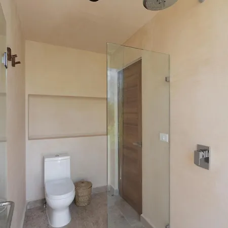 Aqua Villa *
