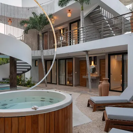 Aqua Villa Tulum