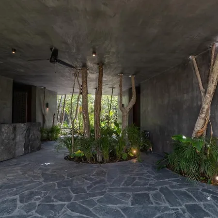 4br Stunning In Tulum's Heart