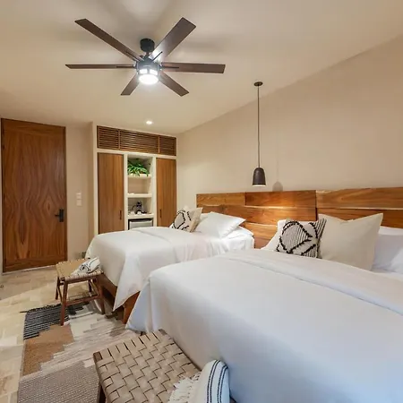 4br Stunning In Tulum's Heart *