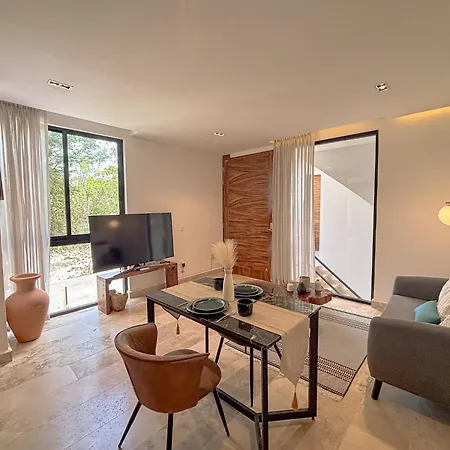 Sak Tuunich Luxury Residences