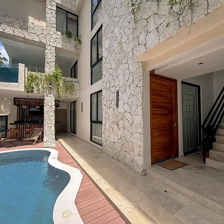 Apartment Penthouse De Dos Pisos Con Alberca Privada En La Veleta
