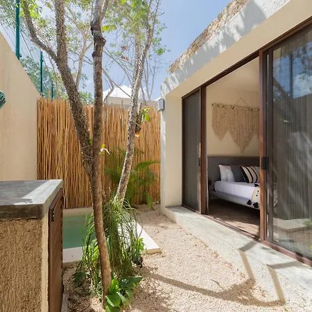 Zenda - Luxury Private Hotel 4*