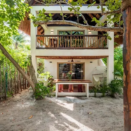 Beachfront Tankah 3 For 18 Guests! *