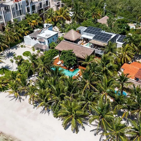 Beachfront Tankah 3 For 18 Guests! *