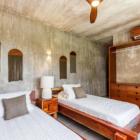 Beachfront Tankah 3 For 18 Guests!