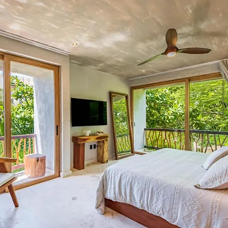 Beachfront Tankah 3 For 18 Guests!