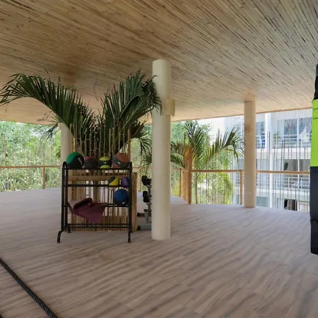 Modern And Stylish In Muuk Apartment