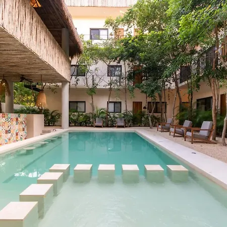 Stylish 3bd3ba In Tulum's Neighborhood