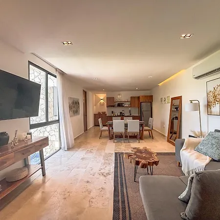 Sak Tuunich Luxury Residences