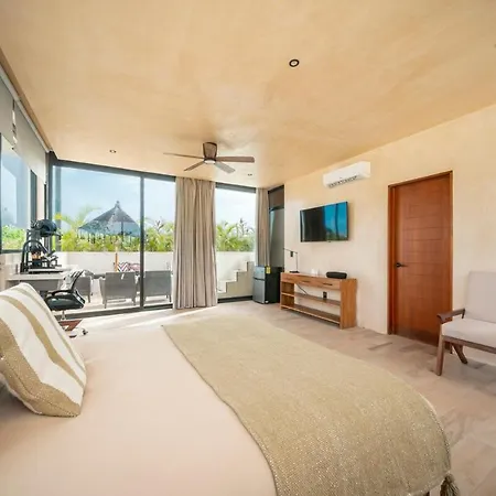 Penthouse With Private Rooftop In Breath