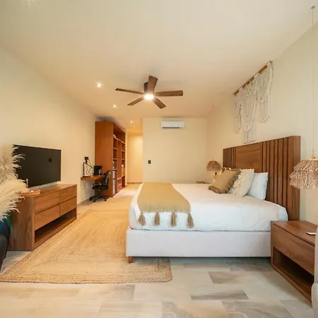 Penthouse With Private Rooftop In Breath Apartment Tulum