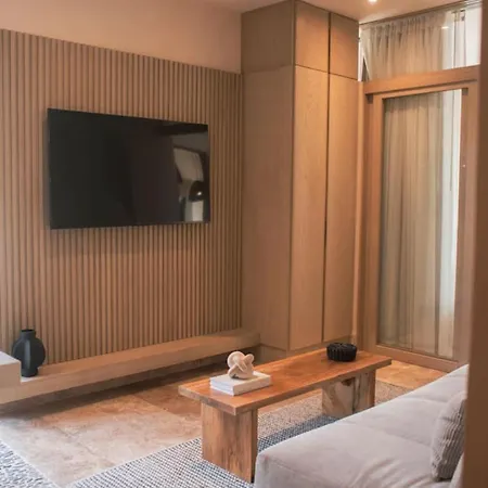 Chichil Sanctuary Inspired By Style Apartment