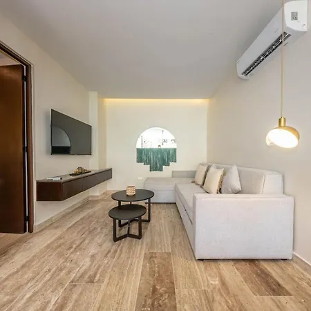 Elegant 2br W Rooftop Pool Close To * Tulum