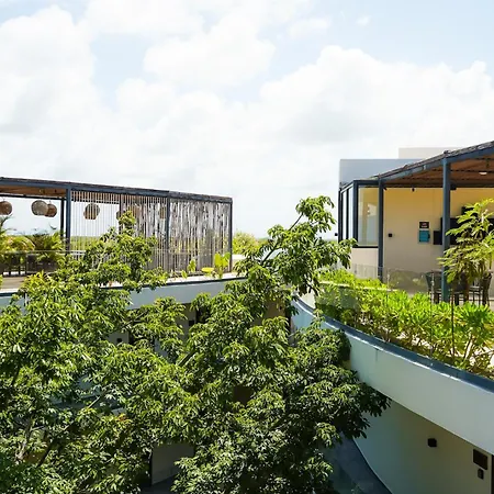 Mistiq Gardens Apartment *