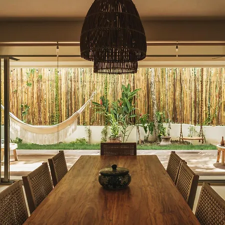 Retreat For 10 With Rooftop Pool And Panoramic Views