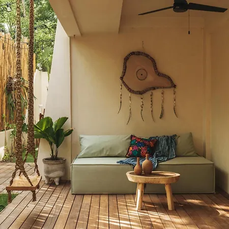 Retreat For 10 With Rooftop Pool And Panoramic Views