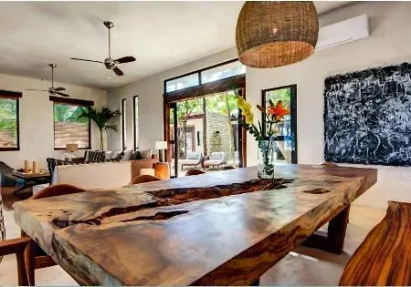 Villa Aldea Beachfront