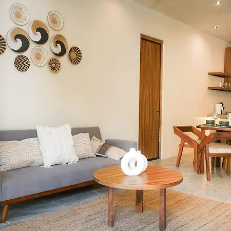 Otonomus Aparthotel