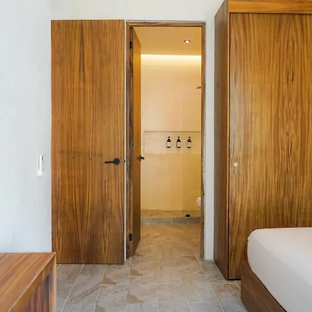 Aparthotel Otonomus