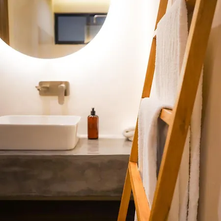 Aparthotel Otonomus