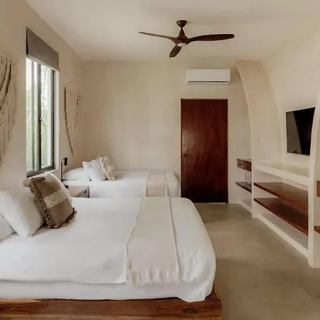 Lux Casa Kuk 2 Pools 2 Kitchens Rooftop Oasis Villa
