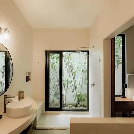Lux Casa Kuk 2 Pools 2 Kitchens Rooftop Oasis Villa *