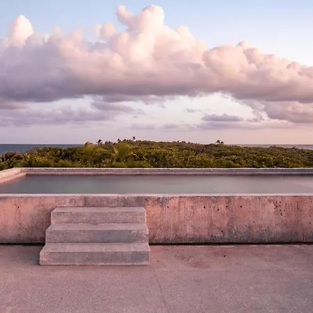 Beachfront Sian Kaan 3 Villa