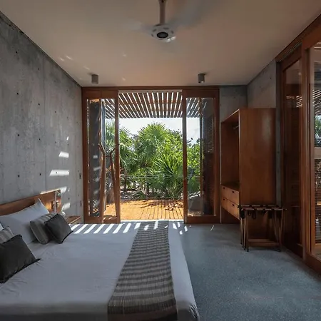Beachfront Sian Kaan 3 * Tulum