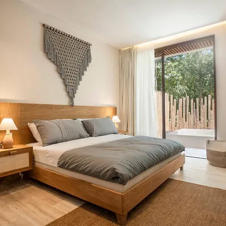 Apartment Luxury And Private Pool In