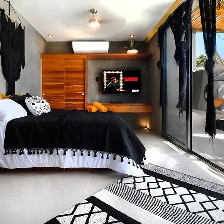 Aguasanta Bohemian Chic Apartment Tulum