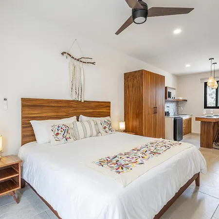 Chic Santal & Avenida 7 Apartment