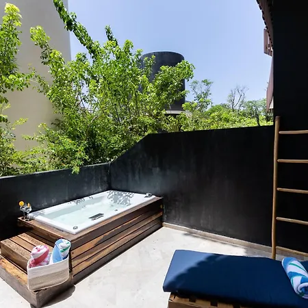 Apartment Escape - Jacuzzi - Free Bikes & *