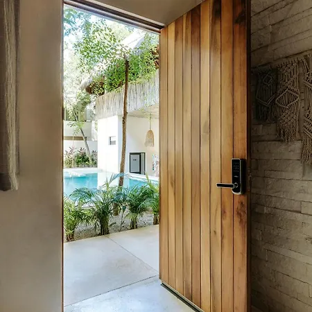 Stylish 3bd3ba In Tulum's Neighborhood Holiday home Tulum