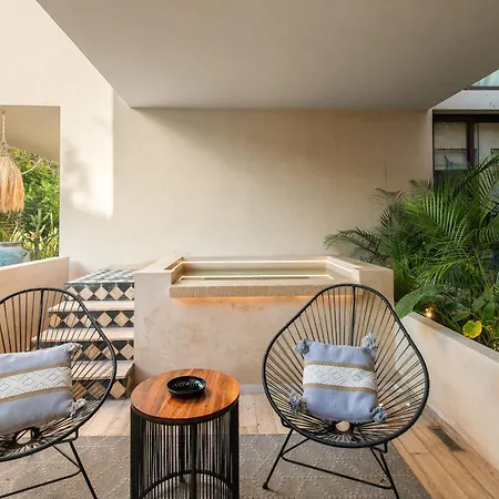 204 Hidden Gem In The Heart Of W/ Huge Private Terrace And Pool For 6 Pax Tulum